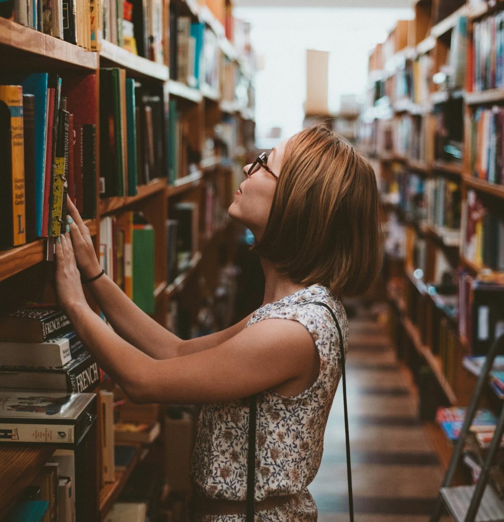Reading books – picture discussion